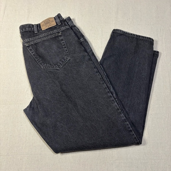 Vintage Brittania Men’s Size 40x32 Classic Relaxed Fit Black Distressed Jeans - Picture 1 of 6